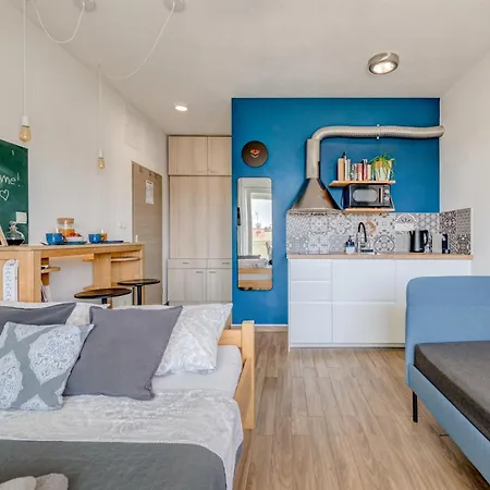 Downtown Apartment *