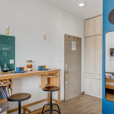 Downtown Apartment *