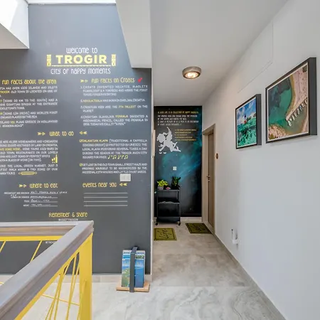 Downtown Apartment Trogir